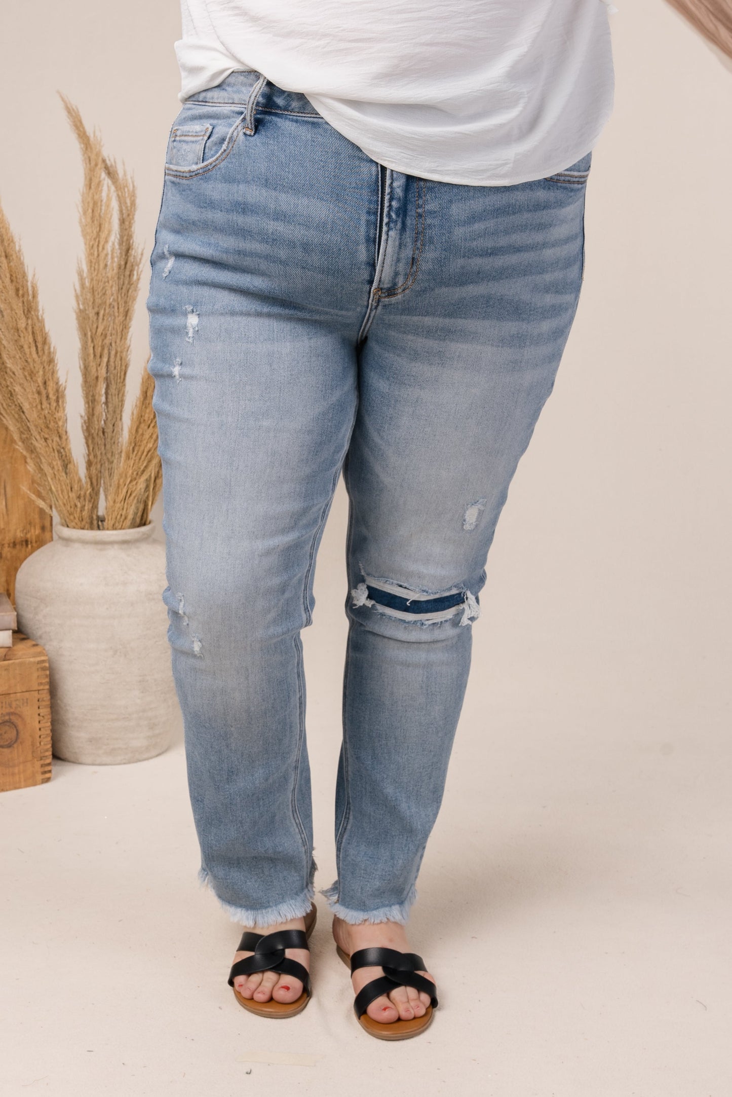 Lovervet Mid Rise Crop Straight Leg Jeans