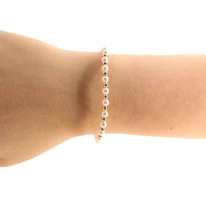 Beaded Blondes | Luci Pearl Bracelet