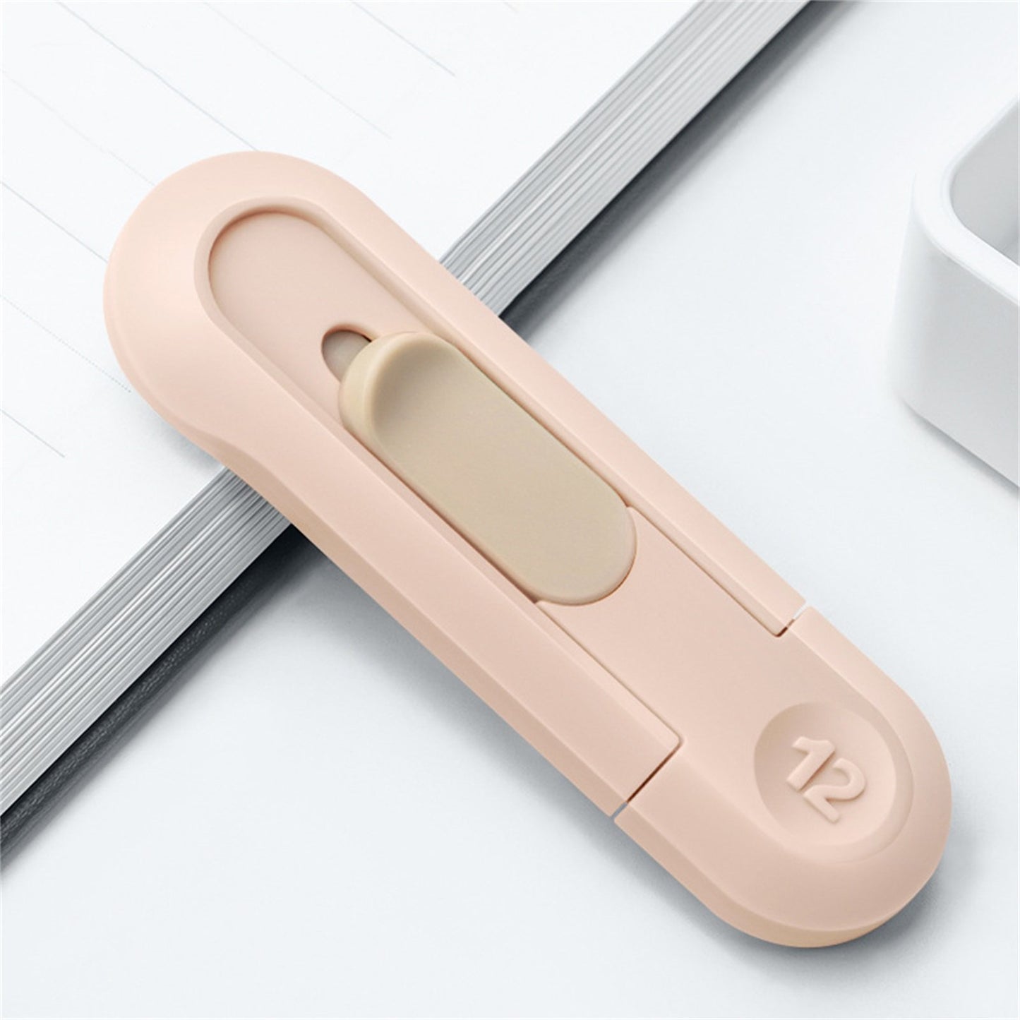 Retractable Box Cutters - 4 PC