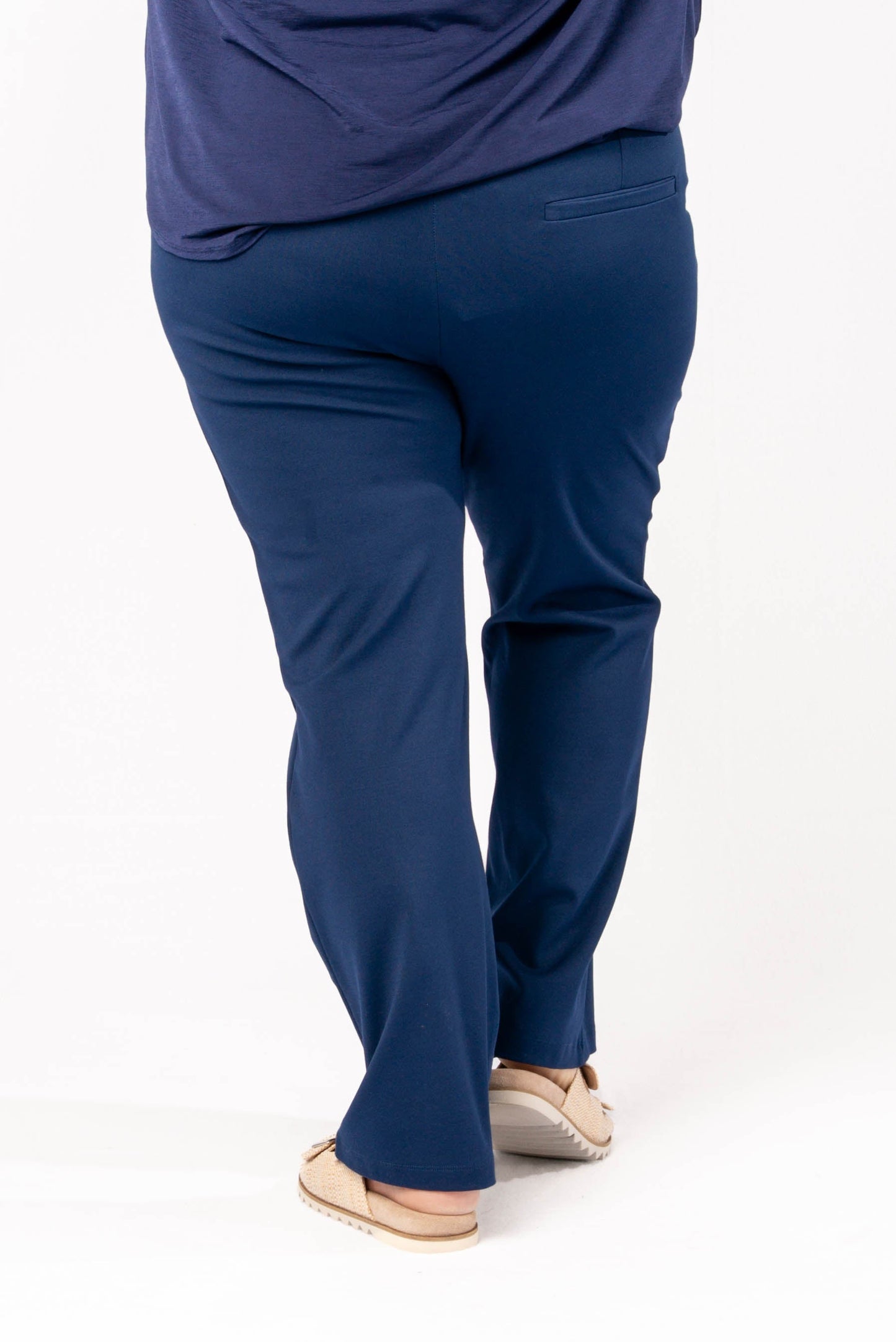 Magic Straight Leg Pants *Final Sale*