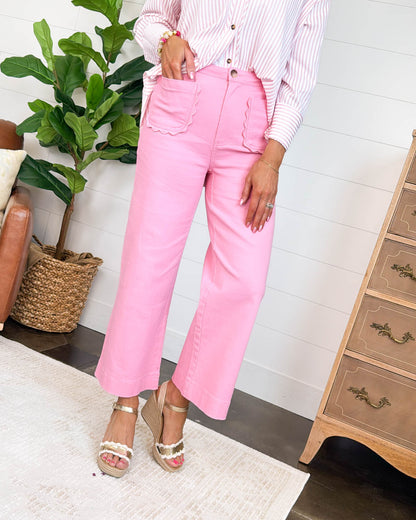 Beachside High Rise Scalloped Pocket Crop Wide Leg Pants