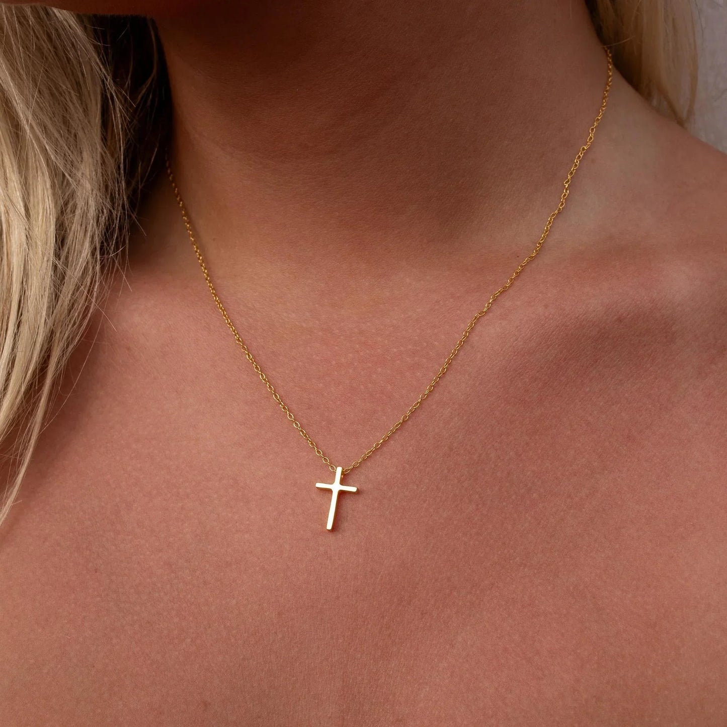 Cross Pendant Necklace