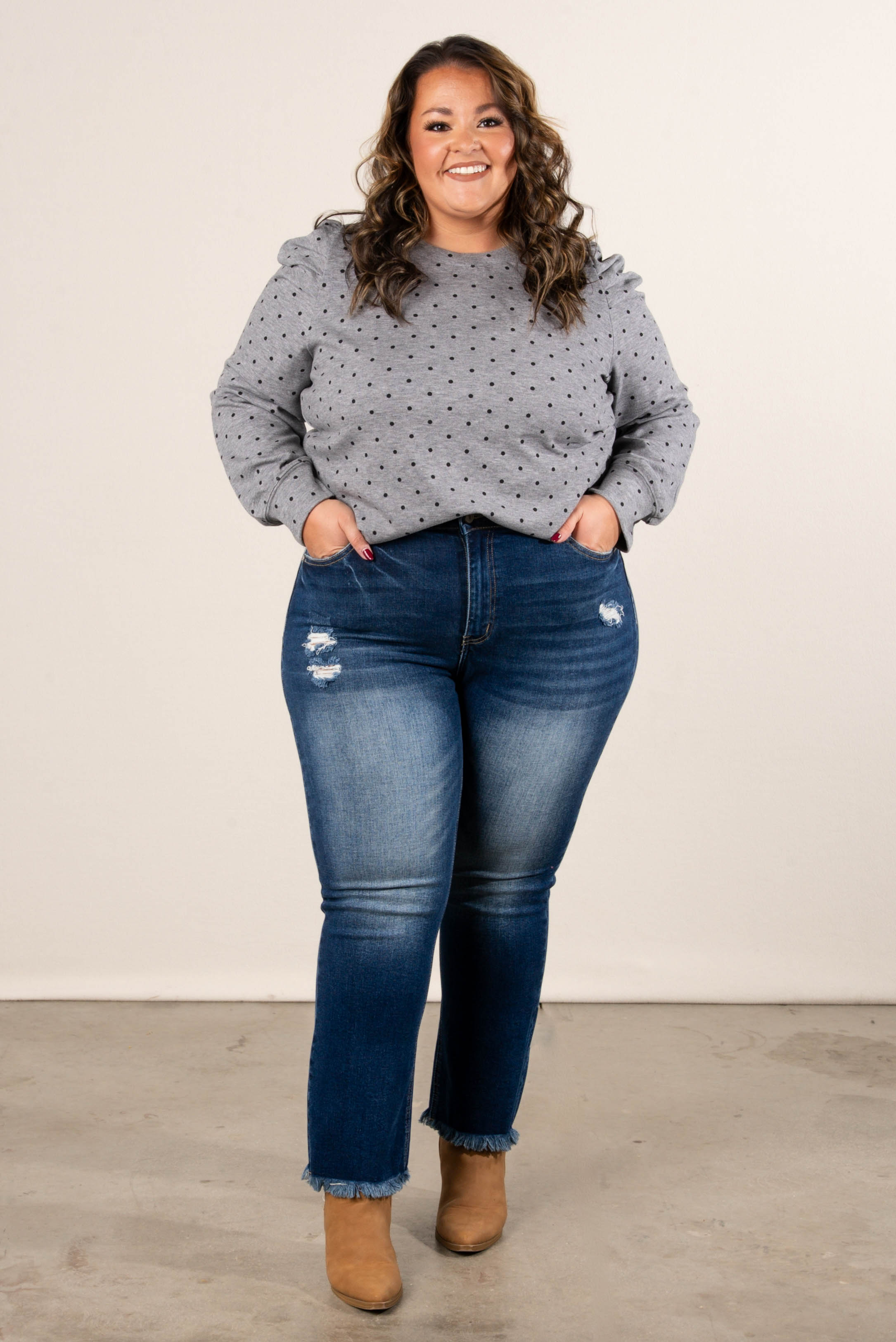 ムランジーナ First Look: The new Albishorn x Massena LAB Maxigraph Regatta