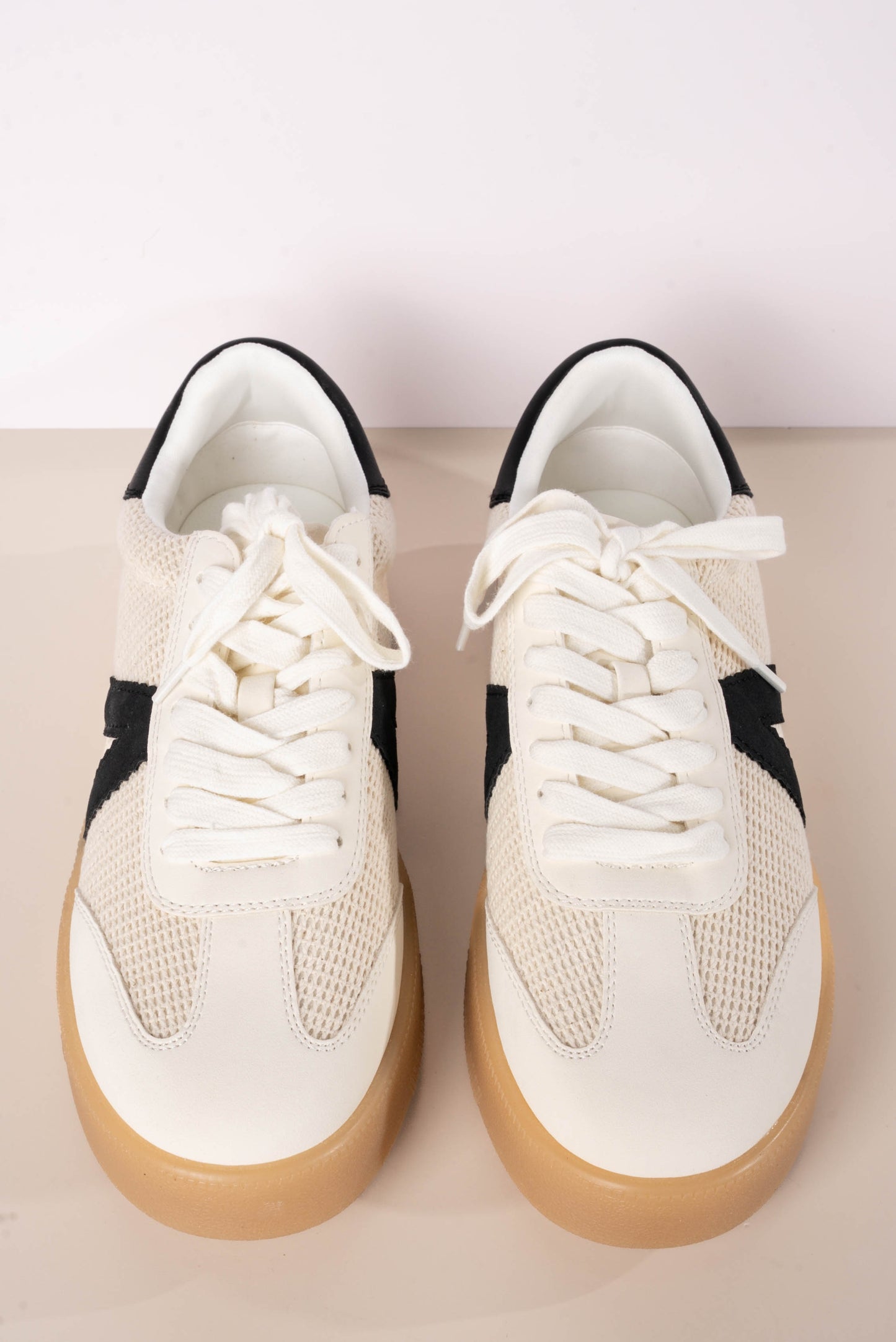 Axel Knitted Sneakers