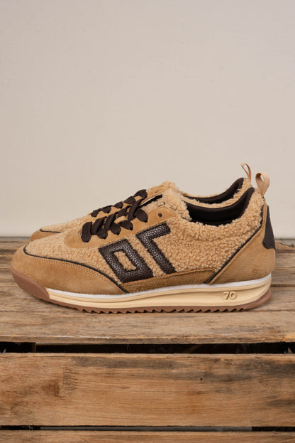 Back 70 Jogger FT Suede Sneakers