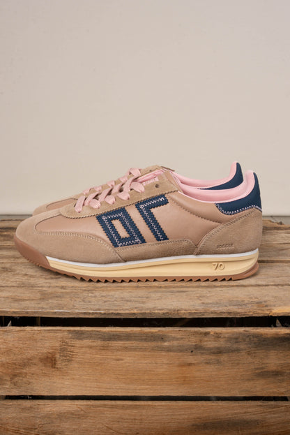 Back 70 Jogger FT Suede Sneakers