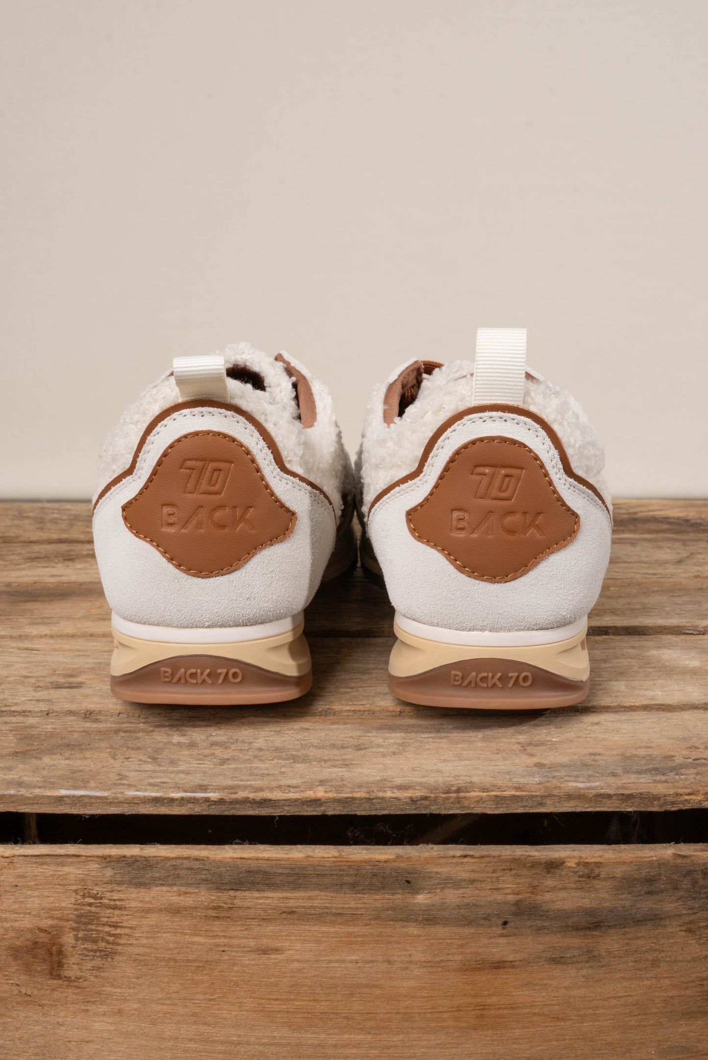 Back 70 Jogger FT Suede Sneakers