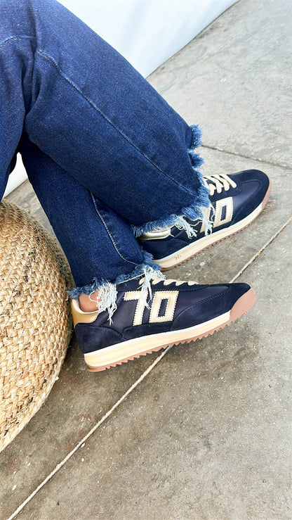 Back 70 | Jogger Suede Sneakers