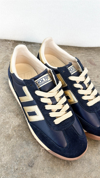 Back 70 | Jogger Suede Sneakers