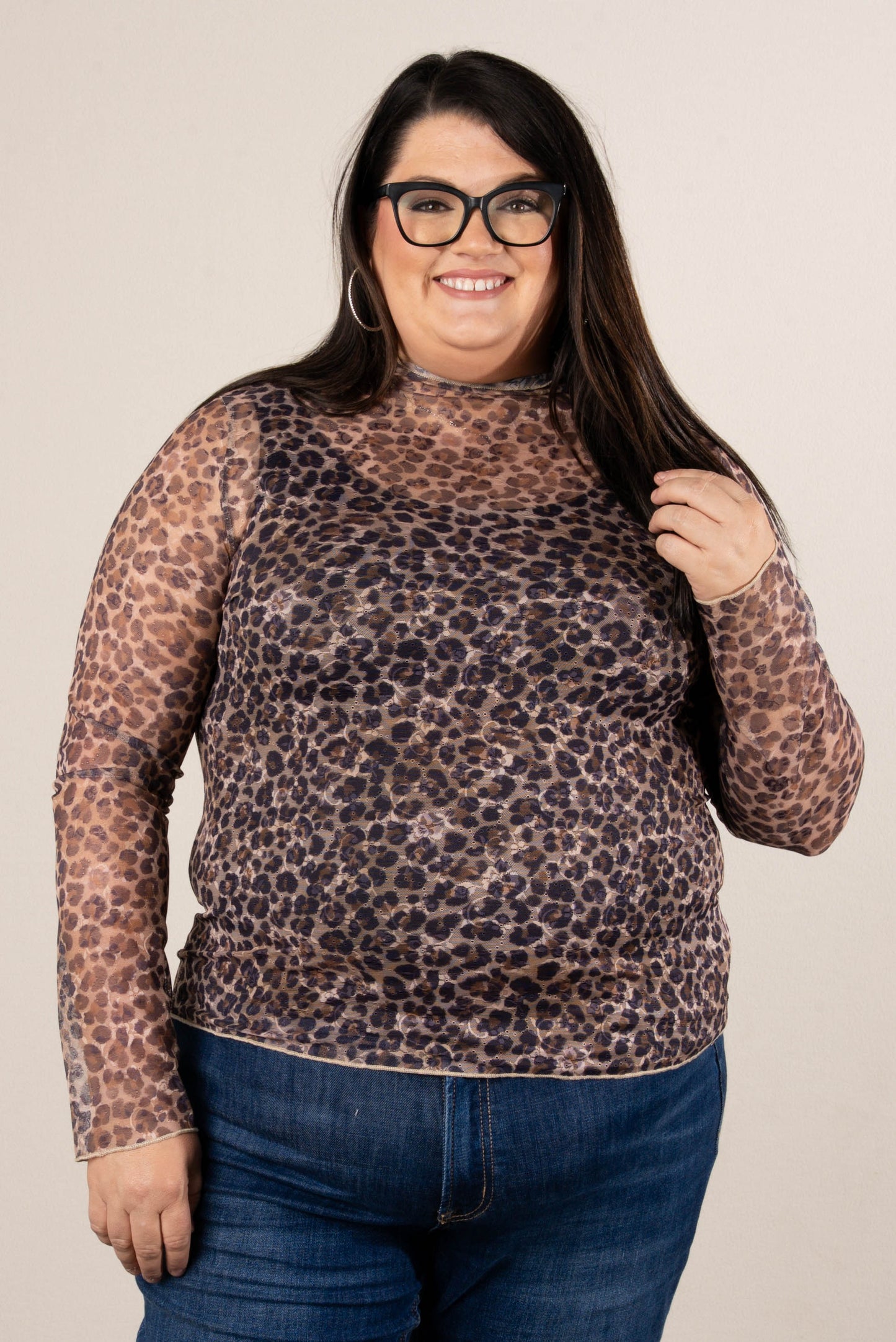 Fiona Leopard Mesh Lettuce Hem Top