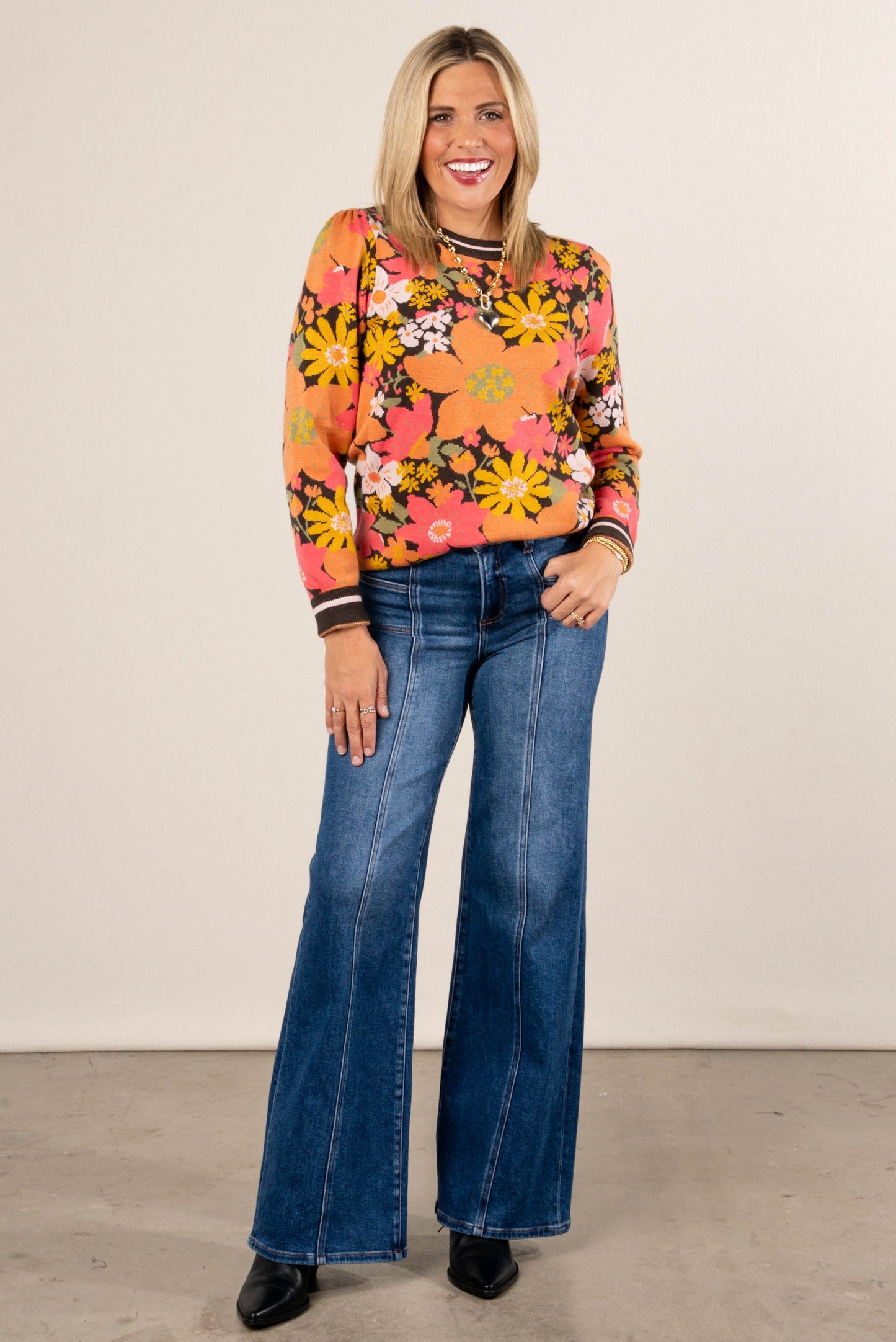 Retro Bloom Floral Puff Sleeve Sweater