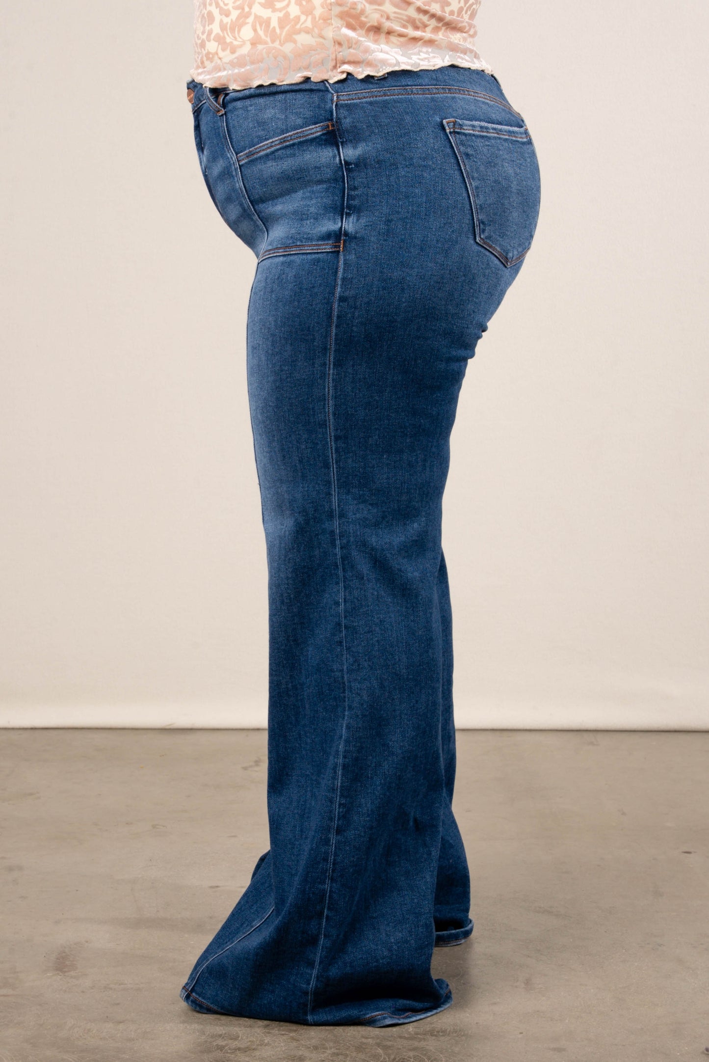 Risen Denim | Ramona Mid Rise Patch Pocket Wide Leg Jeans