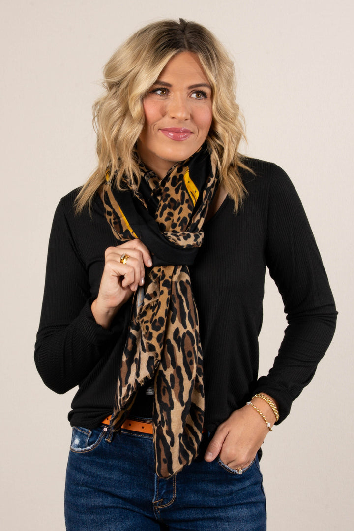Leopard Contrast Print Wrap Scarf