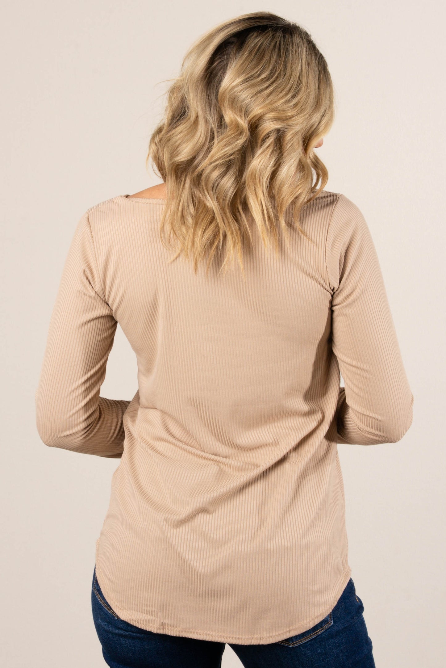 Peyton Ribbed Thumbhole Cuff Top