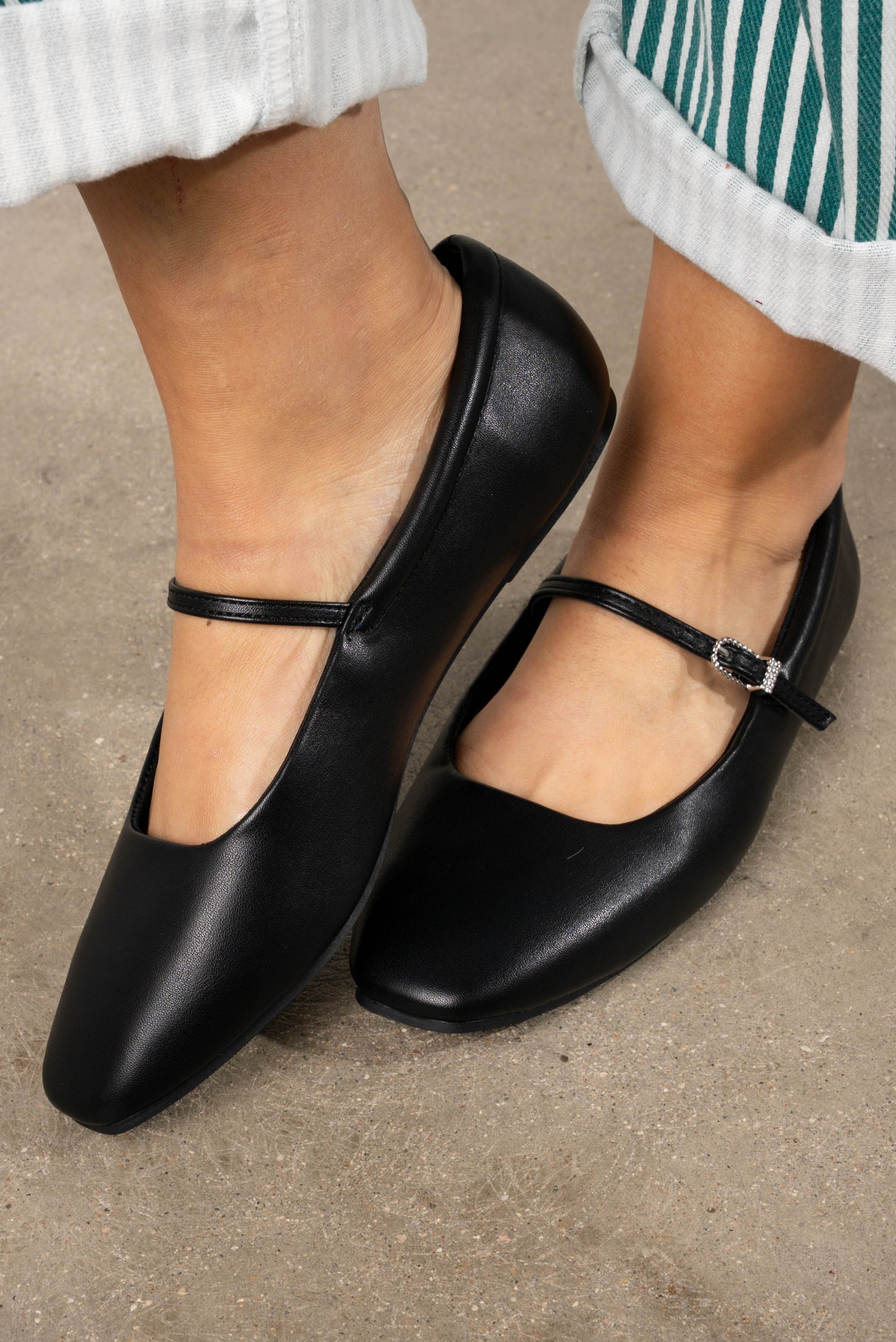 Kiana Mary Jane Flats