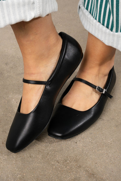 Kiana Mary Jane Flats