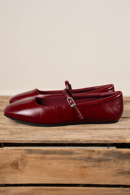 Kiana Mary Jane Flats