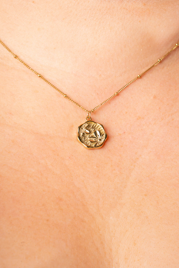 A Worshipping People Necklace