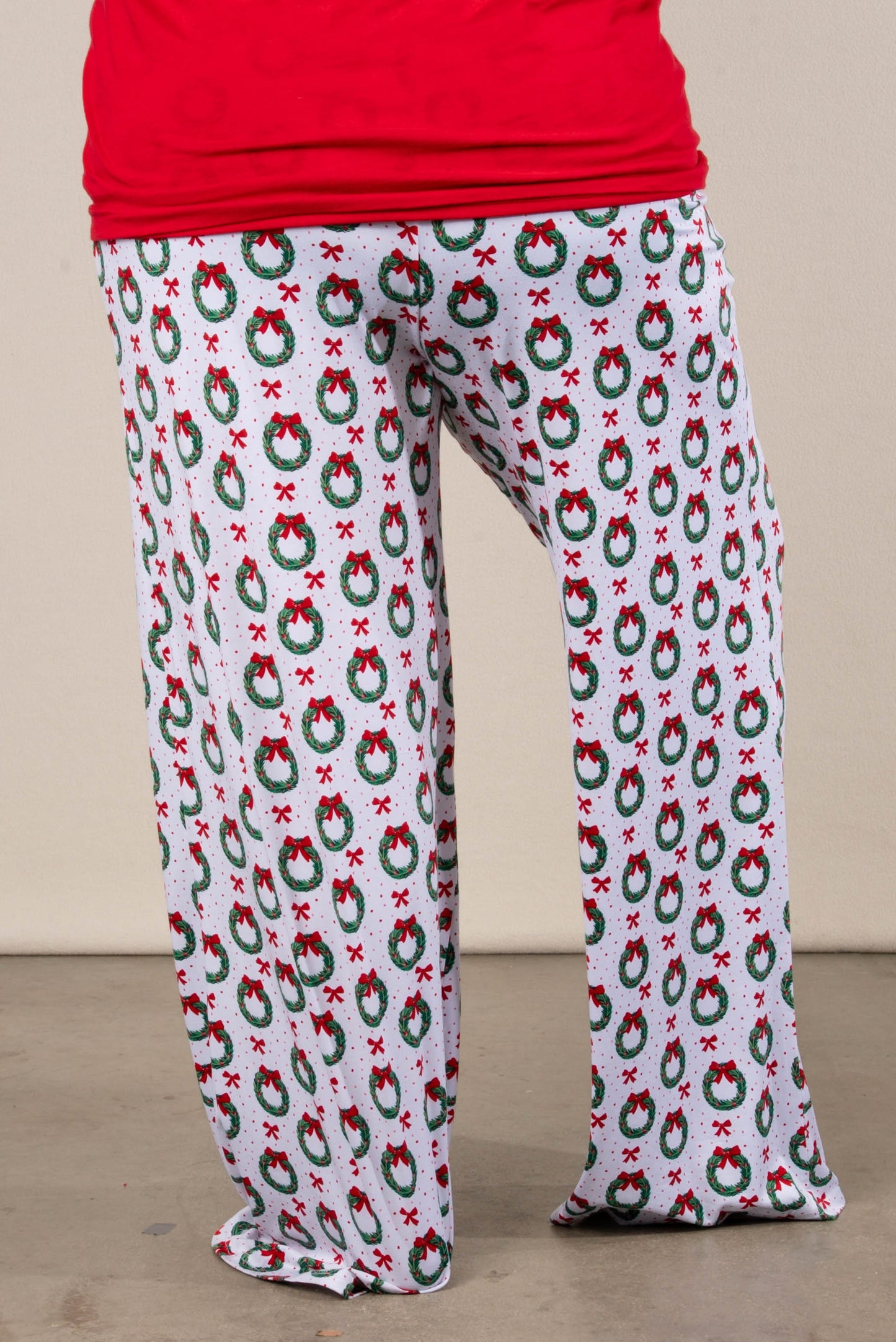 Clara Wreath Pajama Pants