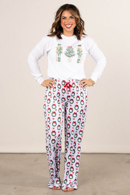 Clara Wreath Pajama Pants