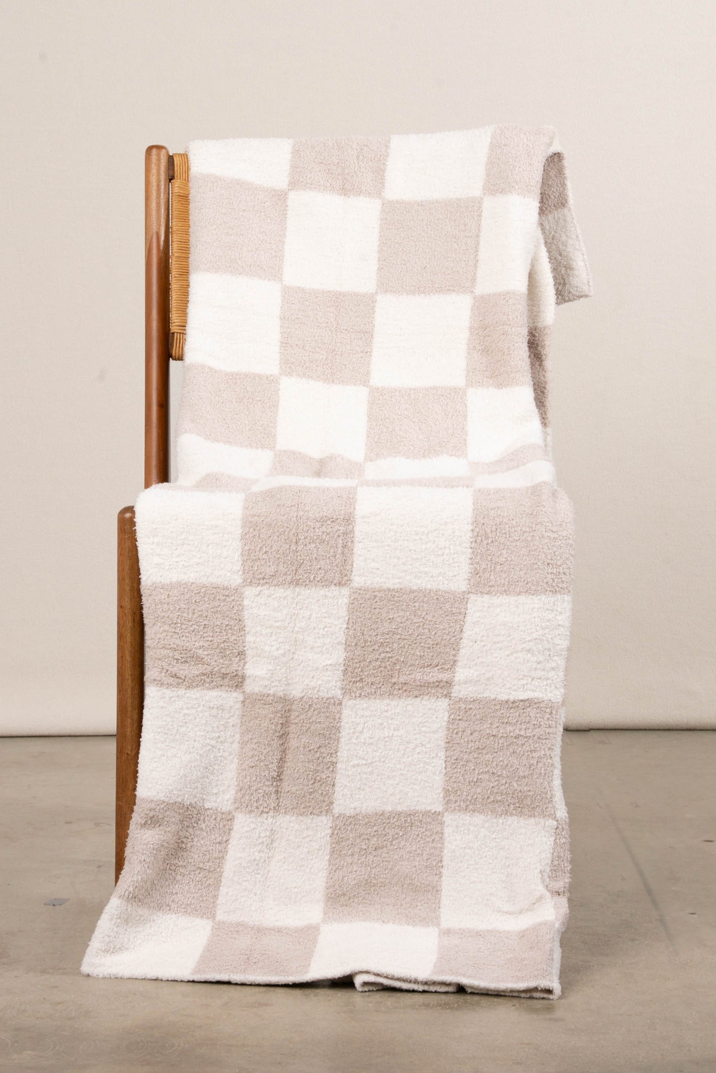 Plush Cuddle Up Luxe Blanket