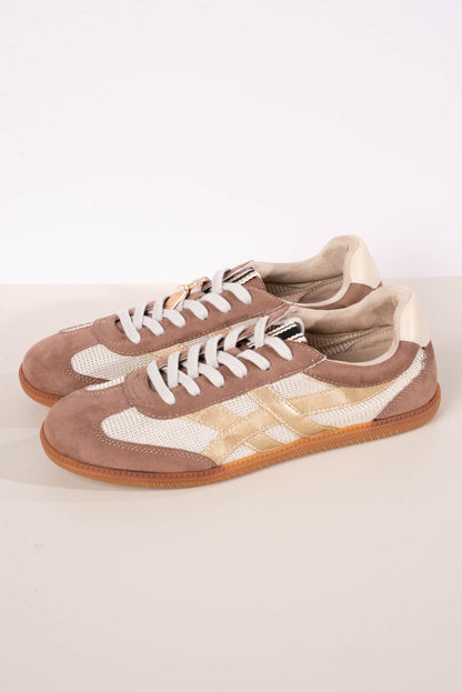Sasha Sneaker
