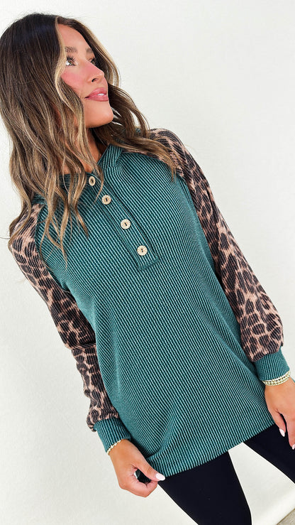 Alma Ribbed Leopard Sleeve Hooded Top