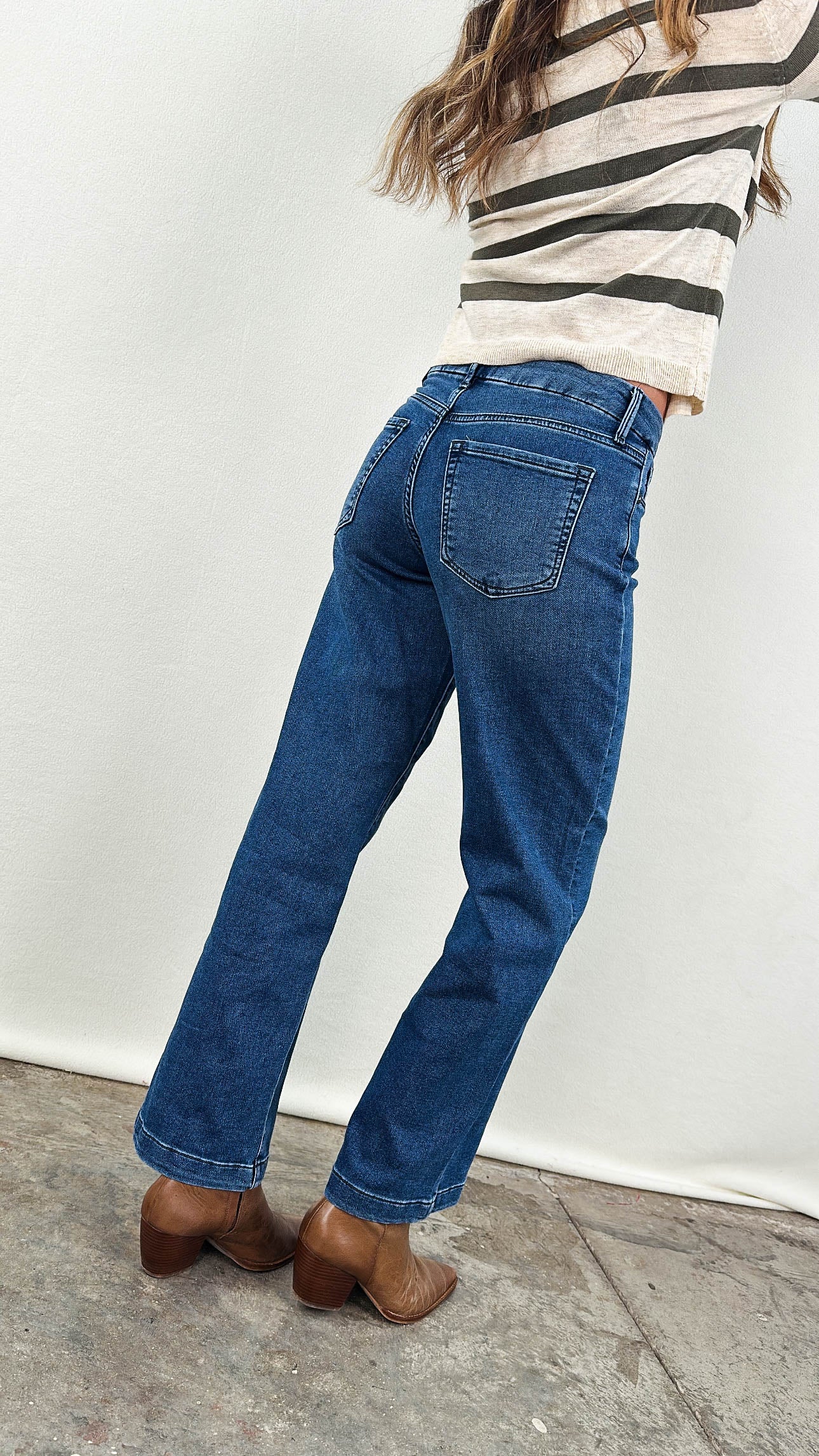 Just USA | Ainsley Mid Rise Wide Leg Jeans