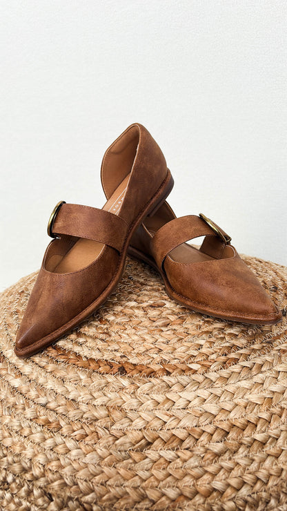 Romeria D'Orsay Flat