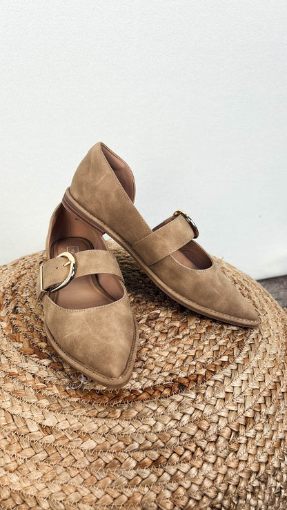 Romeria D'Orsay Flat