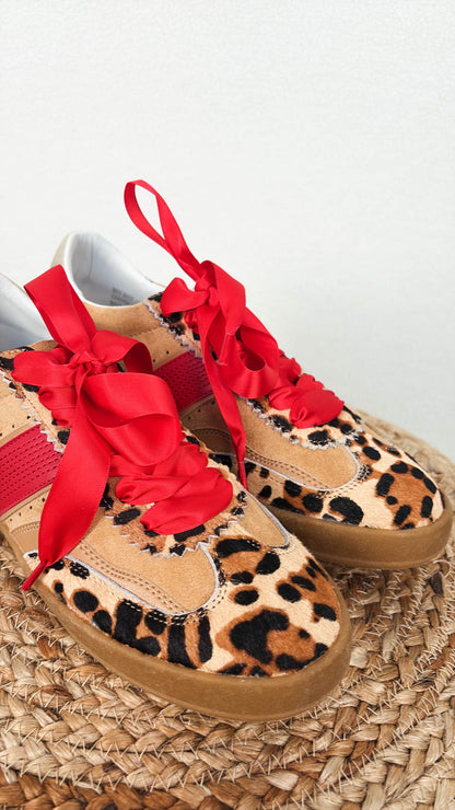 Dixie Lace-Up Sneakers