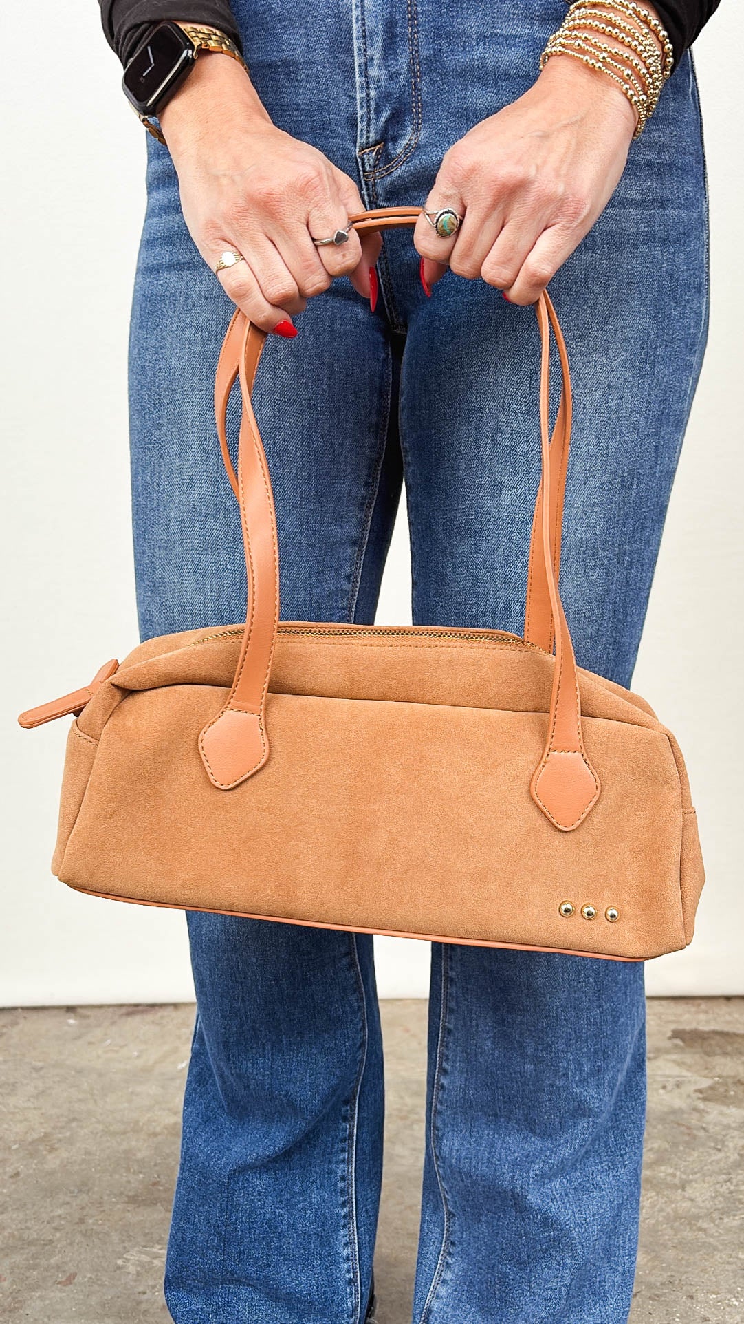 Pretty Simple | Sally Sueded Barrel Shoulder Bag