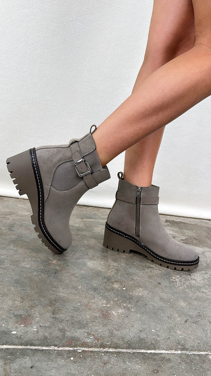 MIA | Elis Buckle Boot