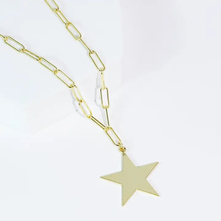 Star Of The Show Pendant Necklace