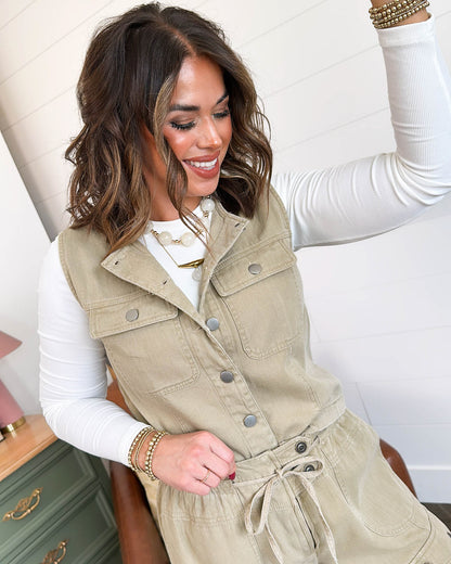 Off Duty Days Sleeveless Cargo Top