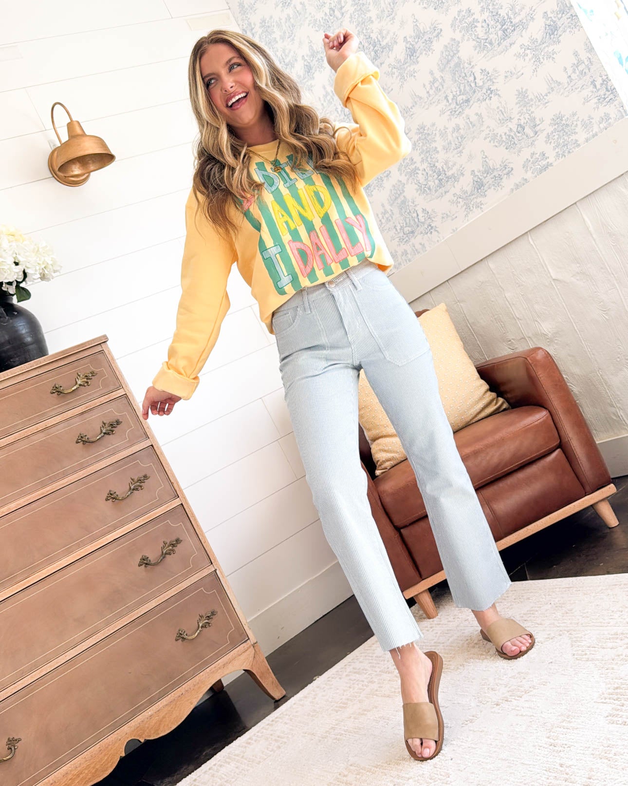 I Dilly And I Dally Graphic Sweatshirt