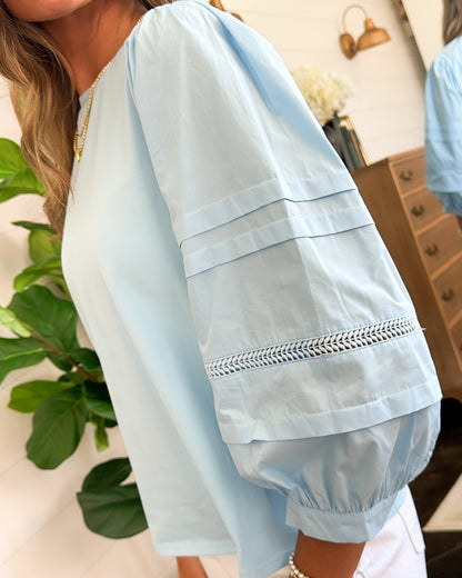 Sundance Skies Mixed Knit Peasant Sleeve Top