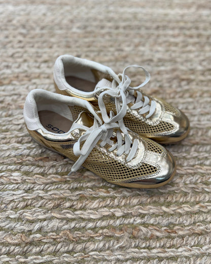 Lowman Mesh Sneakers