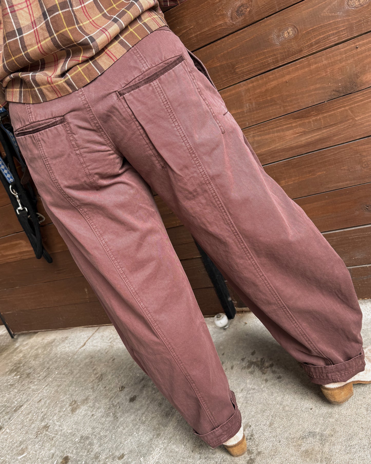 Olivia High Rise Elastic Waist Barrel Pants