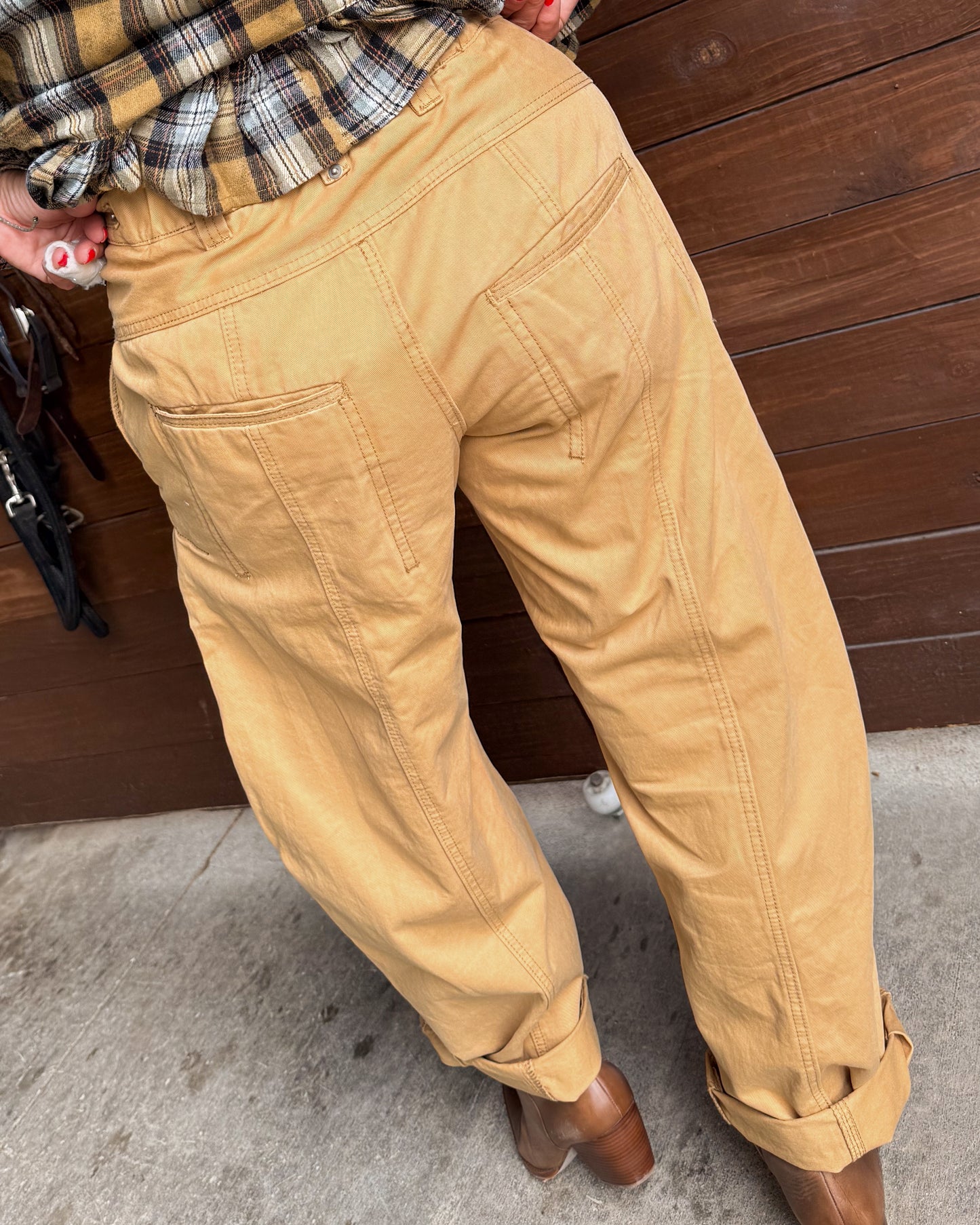 Olivia High Rise Elastic Waist Barrel Pants