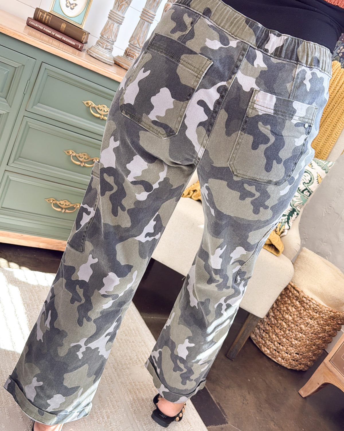 Mica Denim | Jane High Rise Wide Leg Jogger Jeans