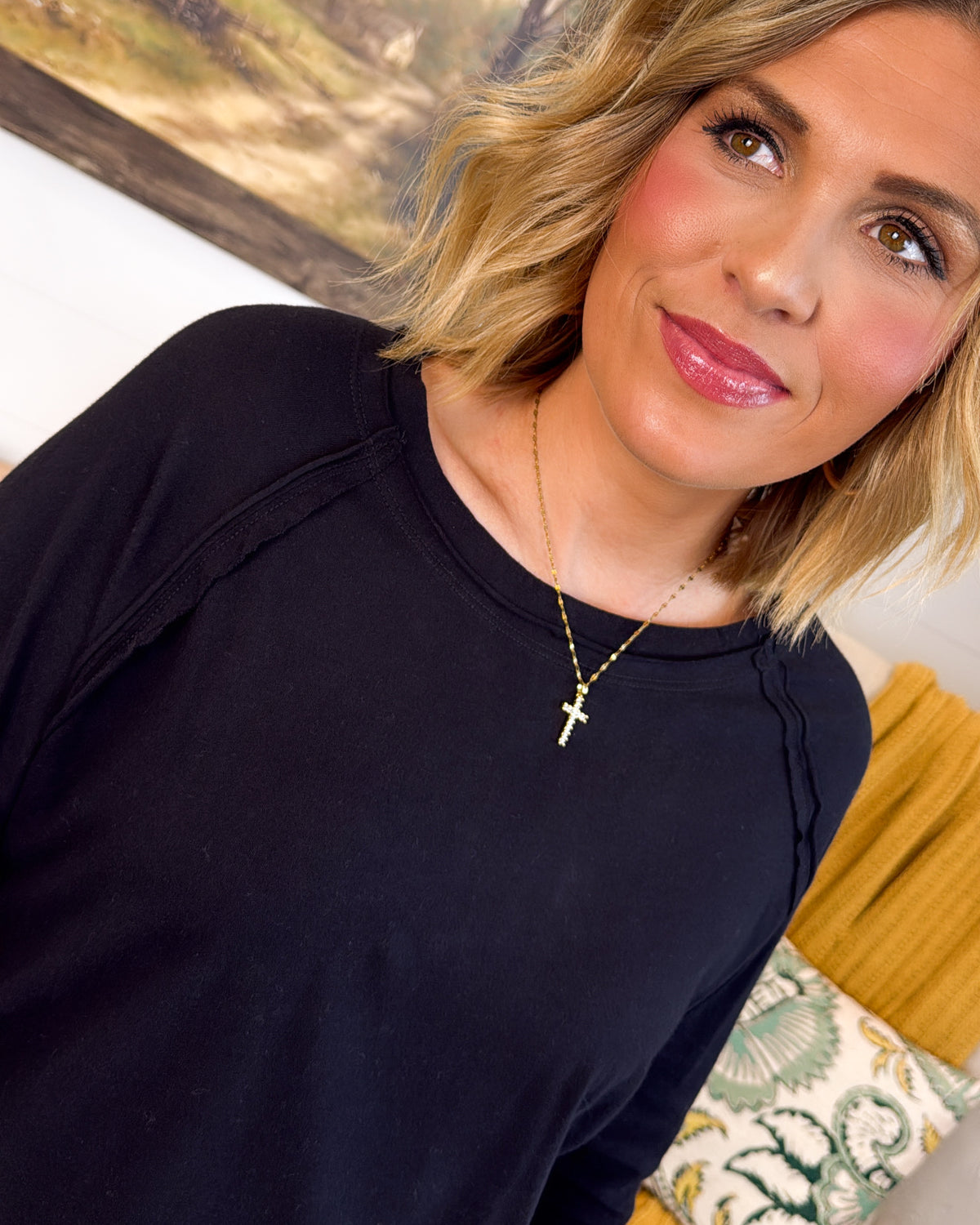 Casual Find Exposed Seam Thumbhole Top