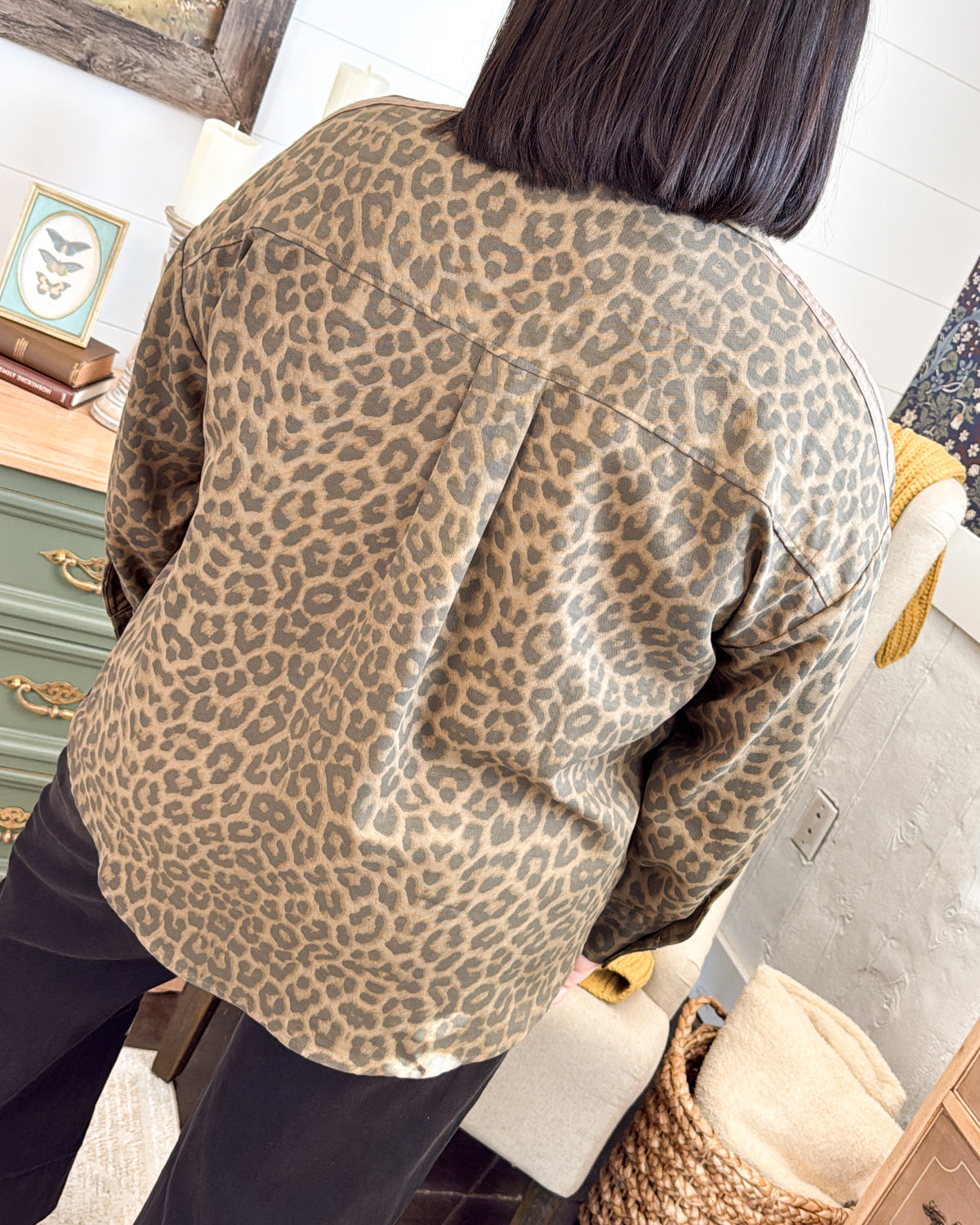 Lola Leopard Striped Sleeve Shirt