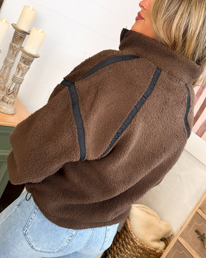 Up North Fleece Contrast Trim Pullover