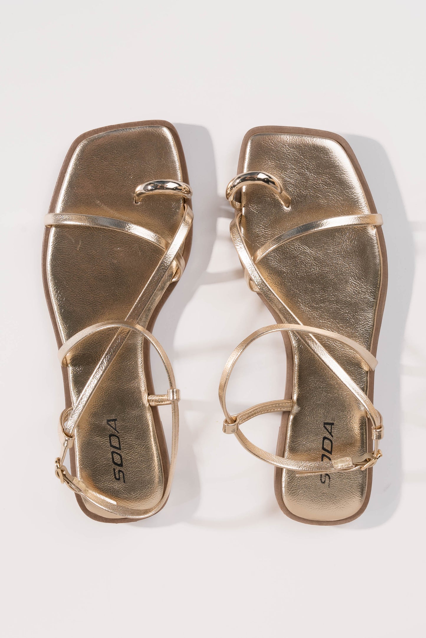 Dolphin Toe Ring Sandal *Final Sale*