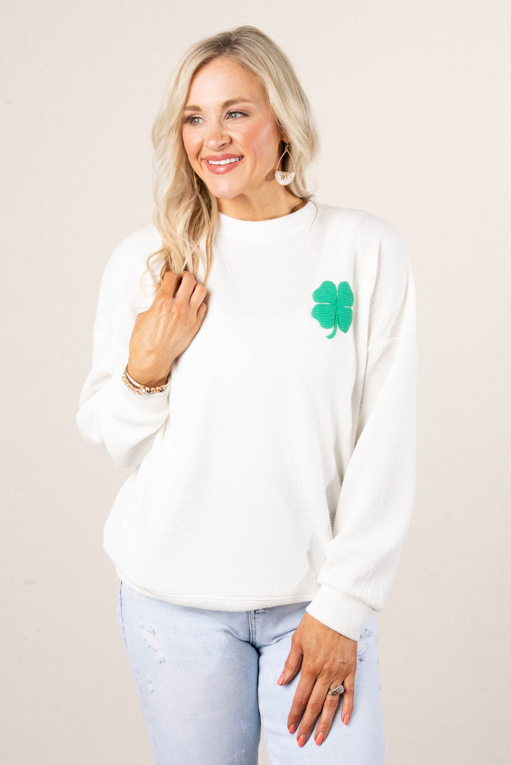 Ribbed Four Leaf Clover Graphic Sweatshirt