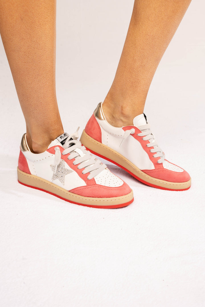 Avery Sneaker