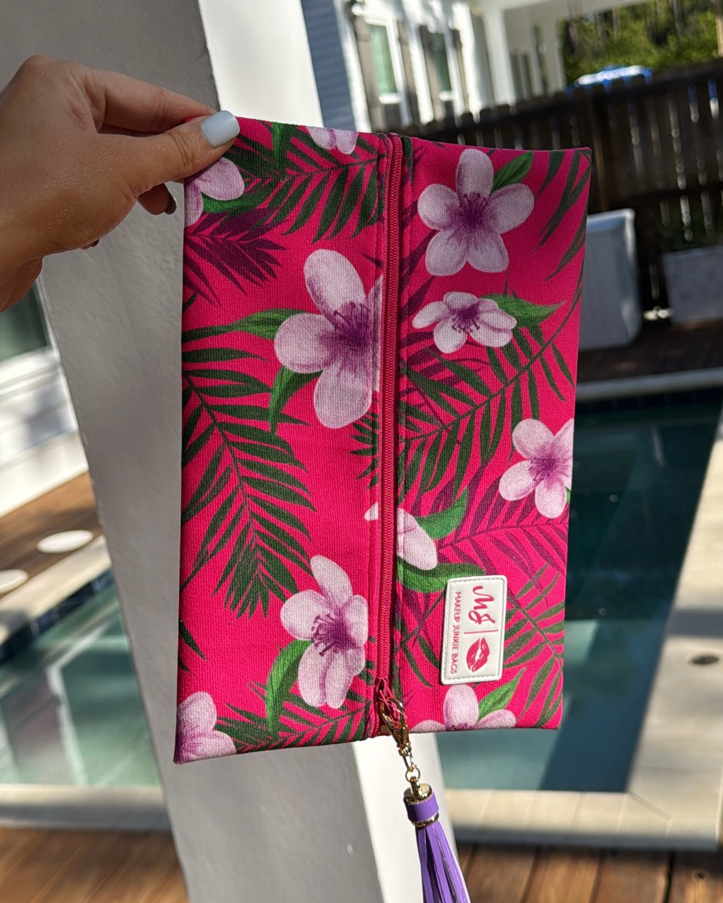 Makeup Junkie | Aloha Bags