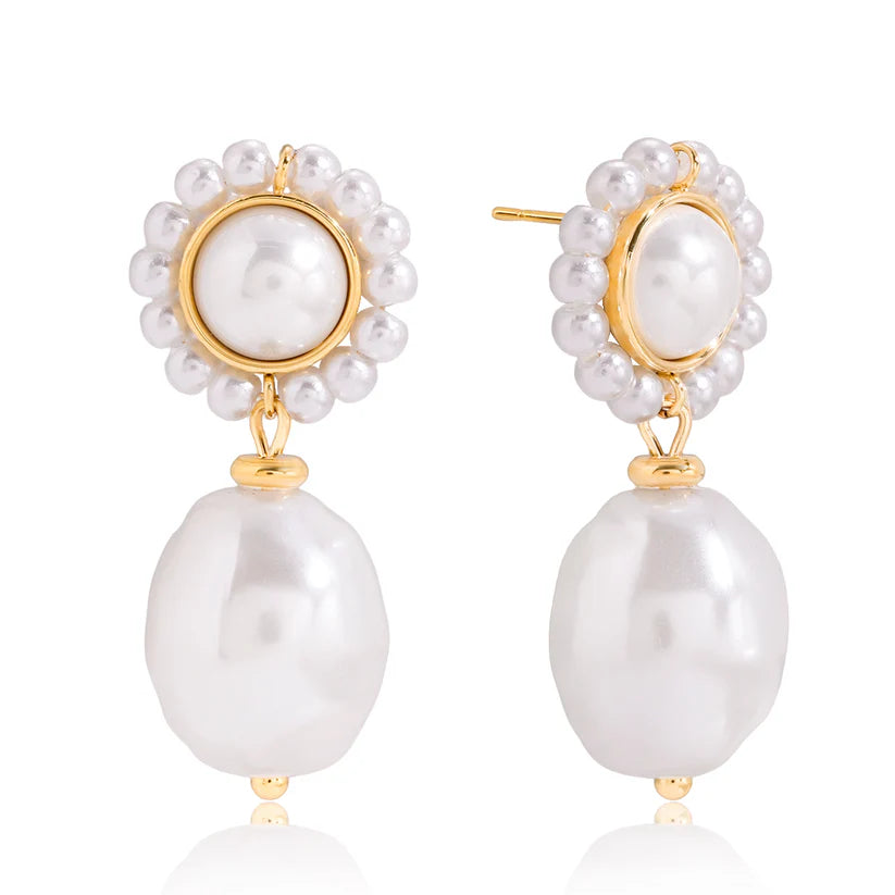 Courtney Pearl Earrings