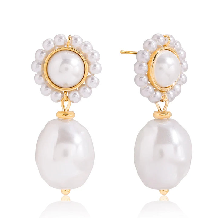 Courtney Pearl Earrings